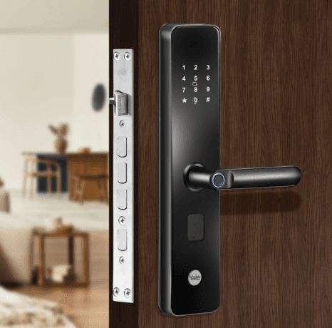 How Connected Living Elevates Your Life: Integrating Smart Door Lock into Your Smart Home Ecosystem
