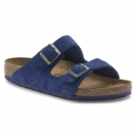 The Art of Casual: Men's Sandals for Laid-Back Style